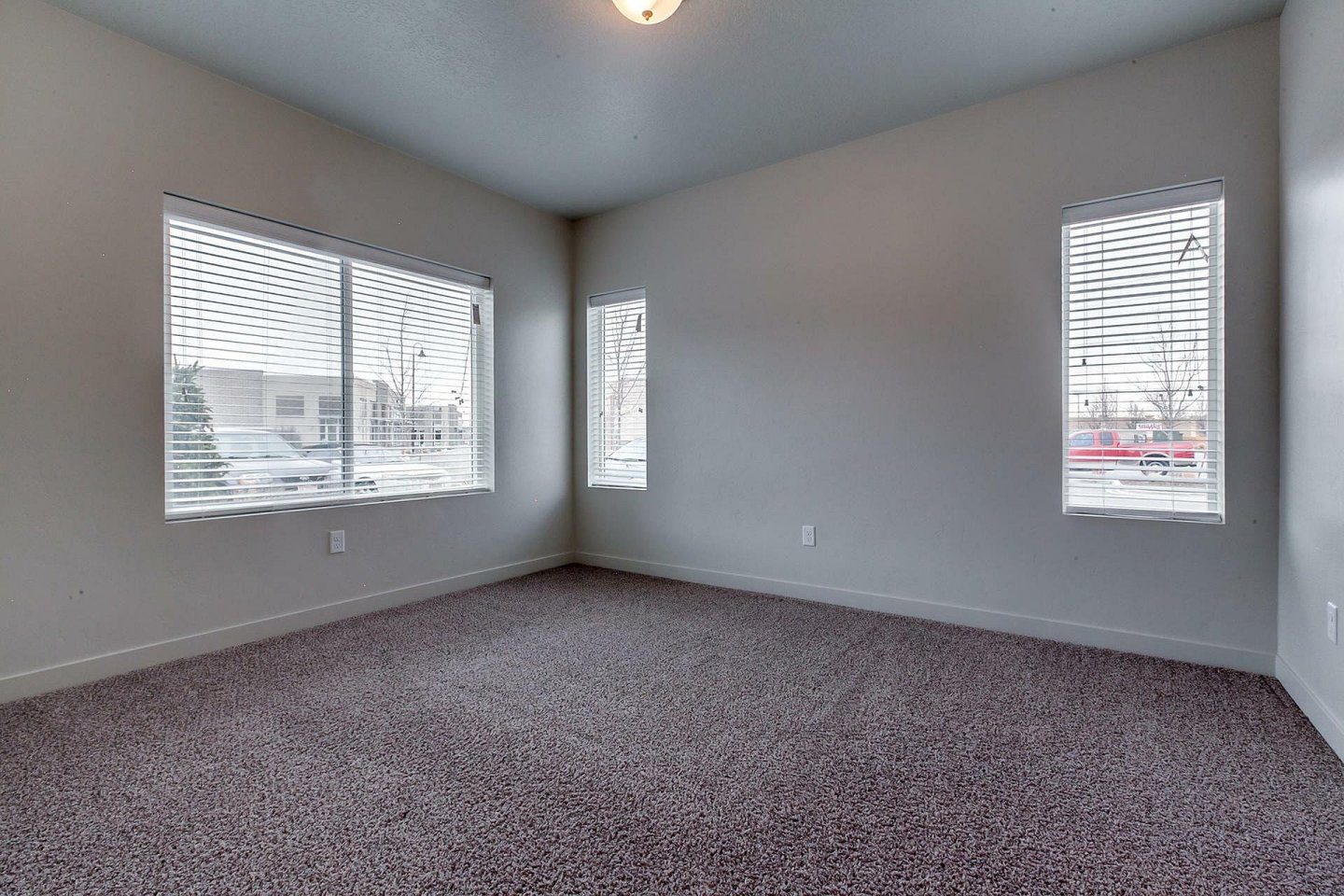 Kensington Apartments Image 35