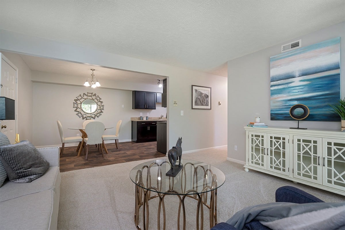 Beacon Lake Apartments Image 9