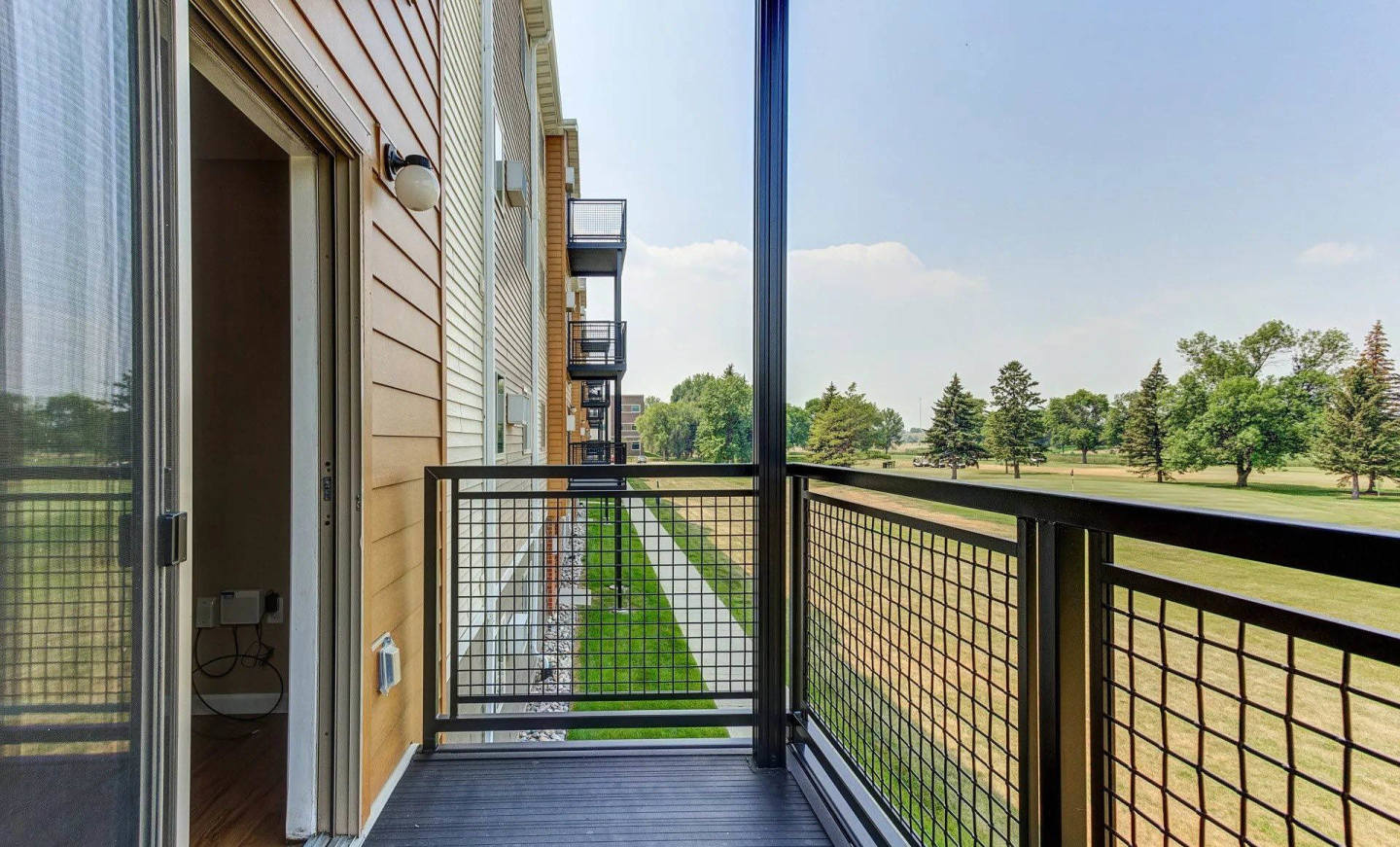 McEnroe Place Image 17