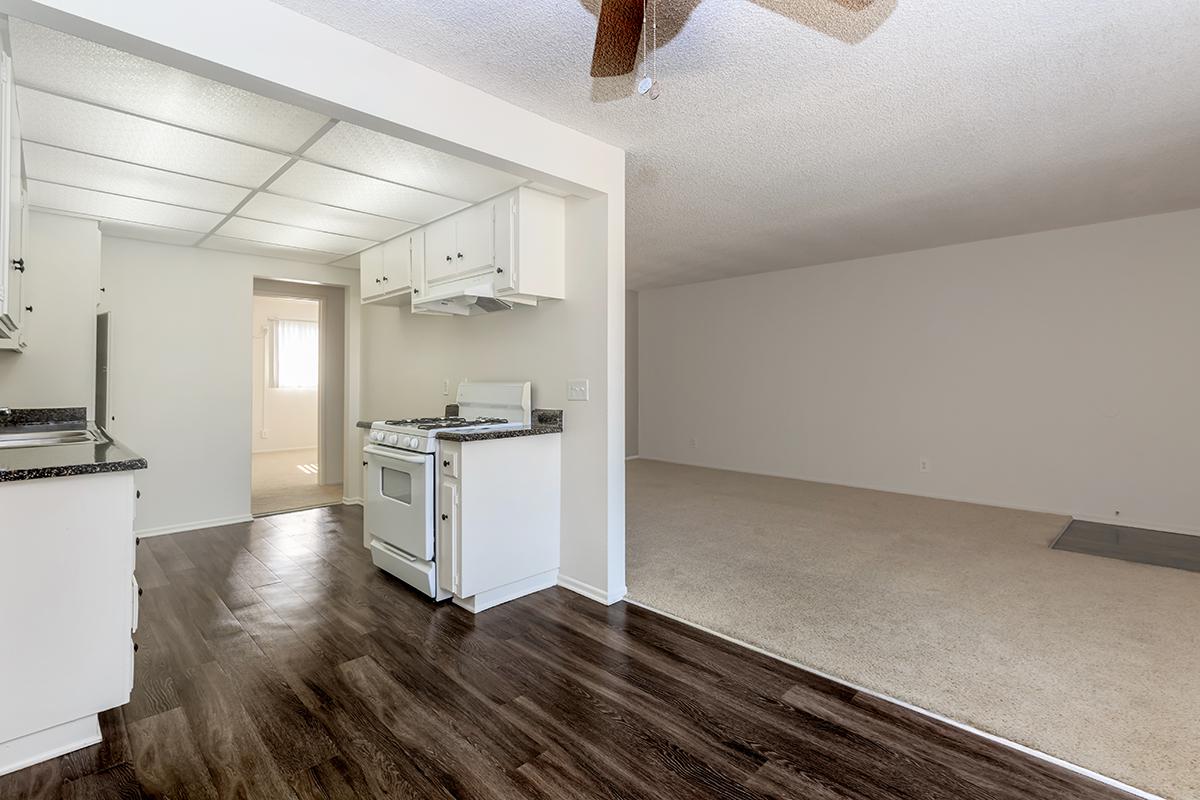 San Carlos & San Juan Apartment Homes Image 15