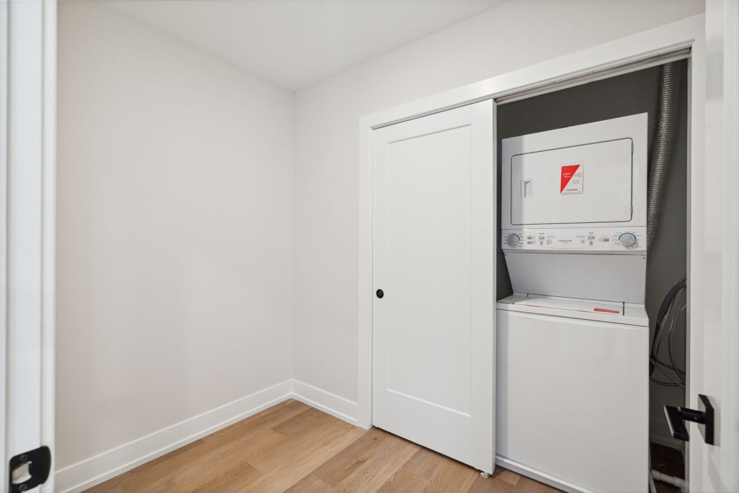 720 Thompson Street Image 83