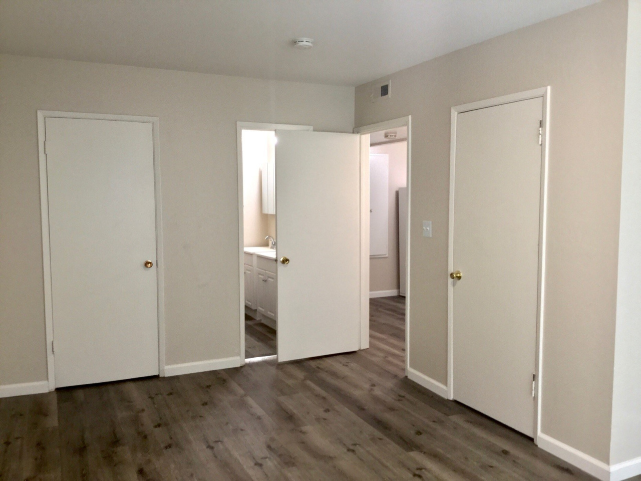 470 Apartments Image 5