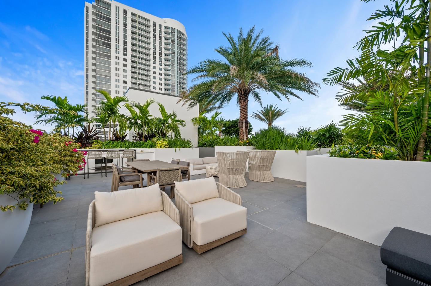 10X Las Olas Walk Image 32
