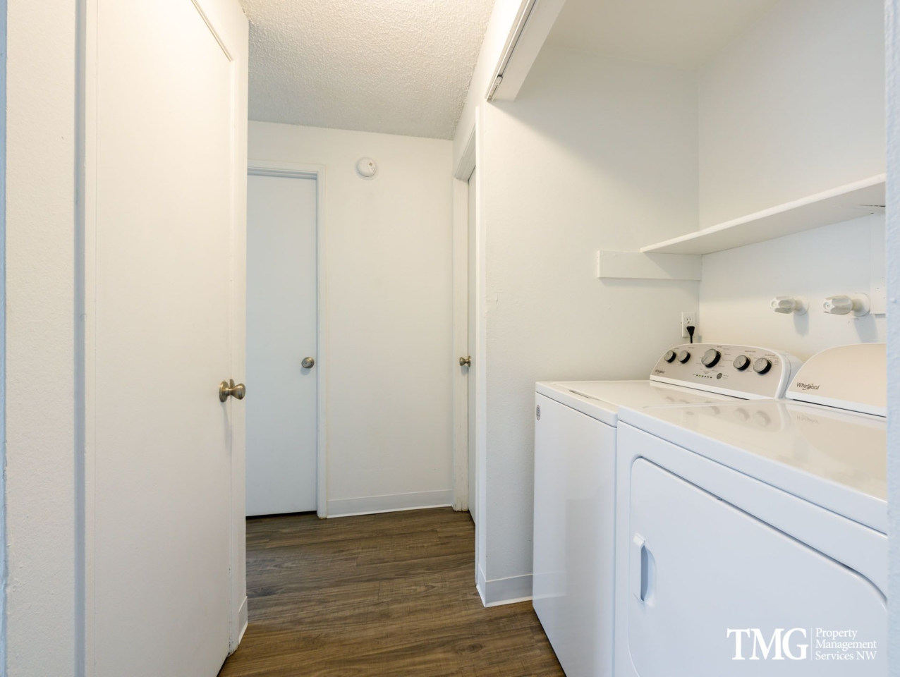 Pinewood Commons Apartments Image 10