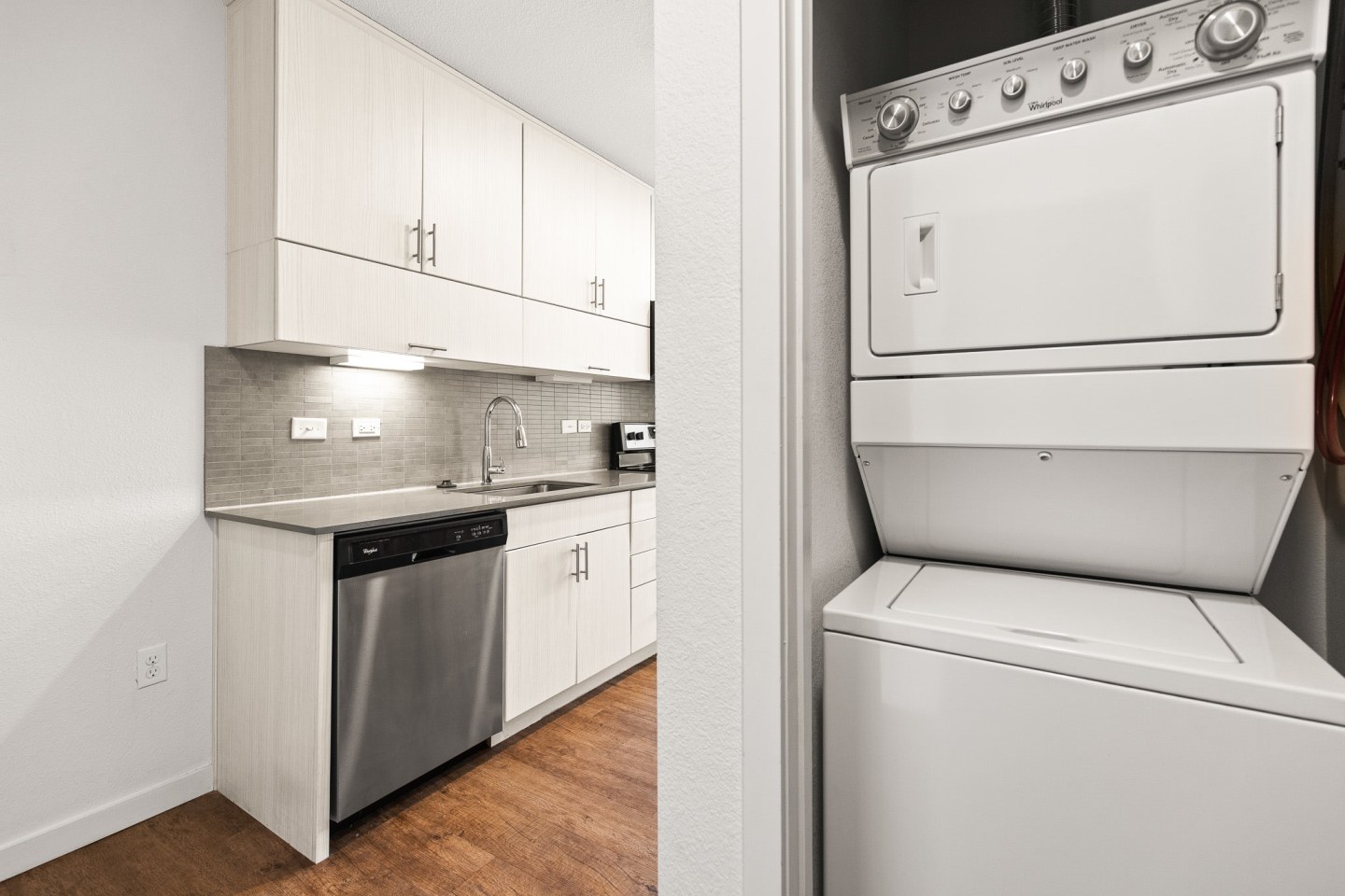 MOTO Apartments Image 18