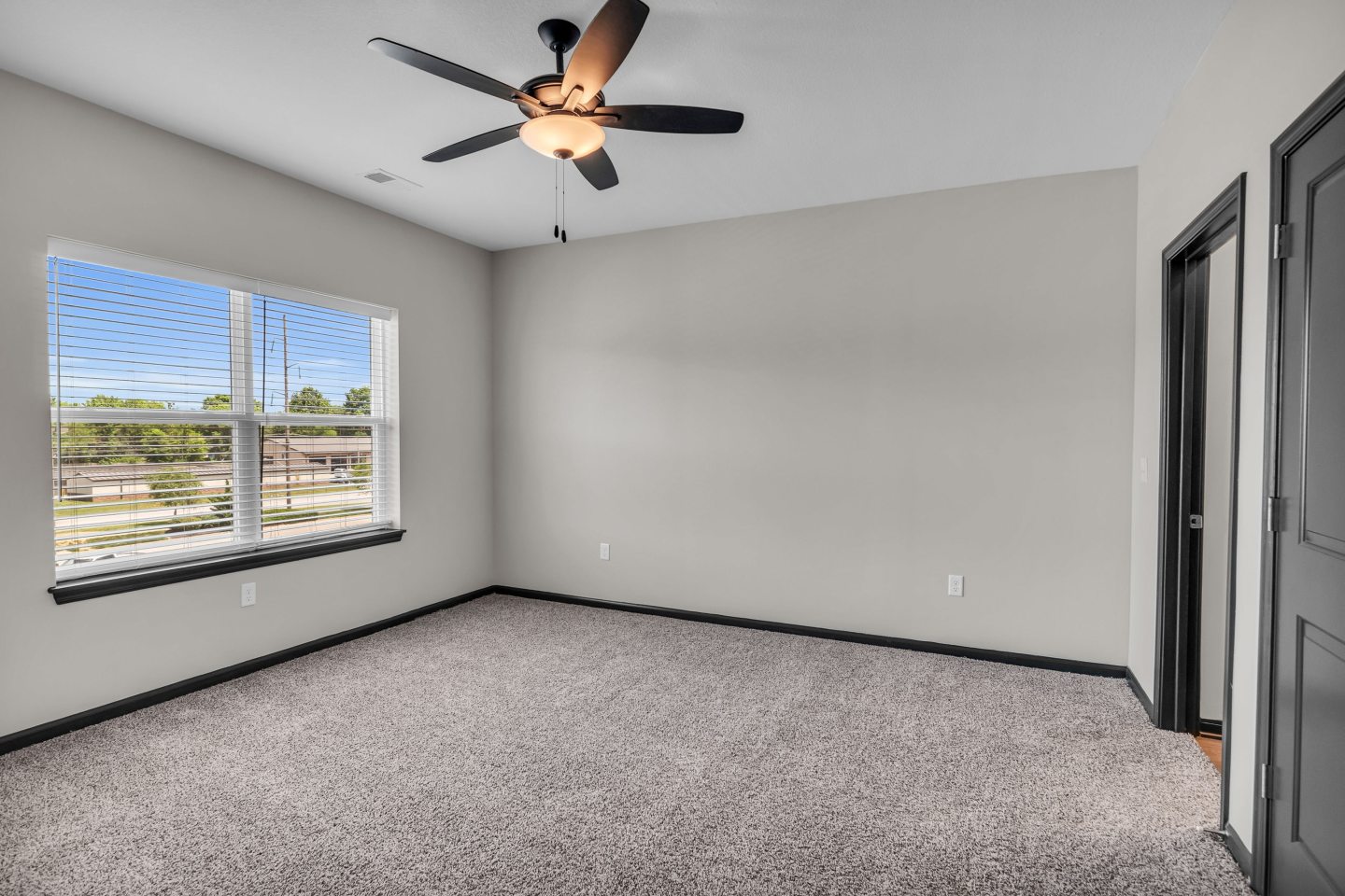 The Lofts at Old Towne Image 19