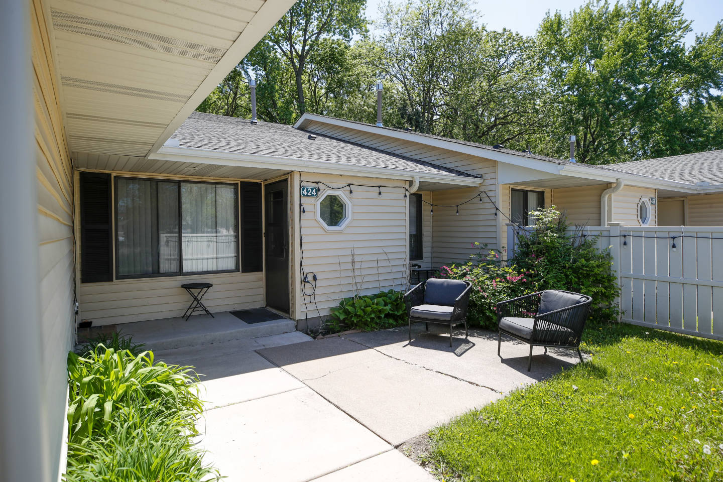 Auburn Townhomes Image 2