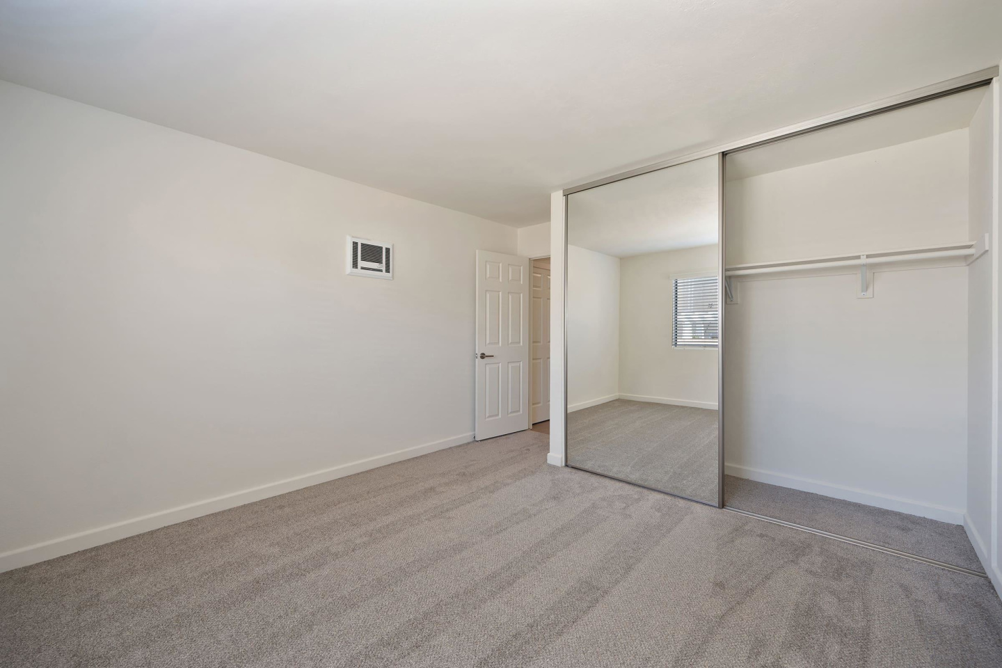 Elan Park Place Carlsbad Apartment Homes Image 24