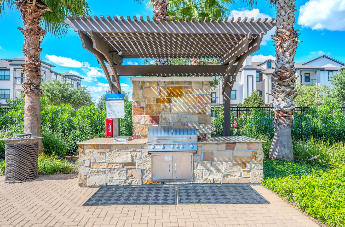 Grand Villas at Tuscan Lakes Image 32