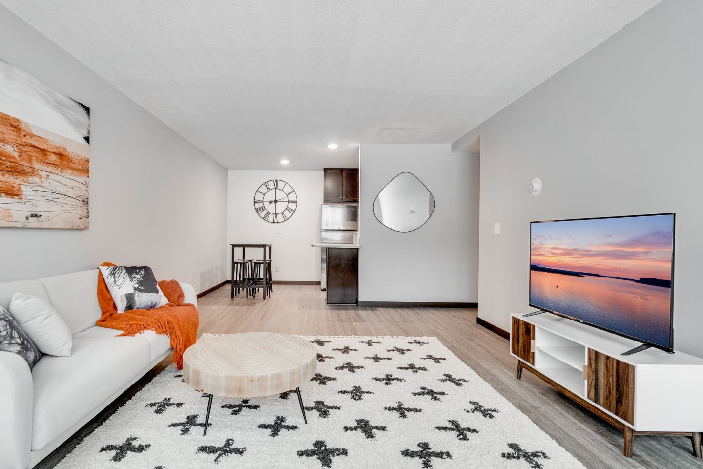 Aquila Park & Royal Park Apartments Image 4
