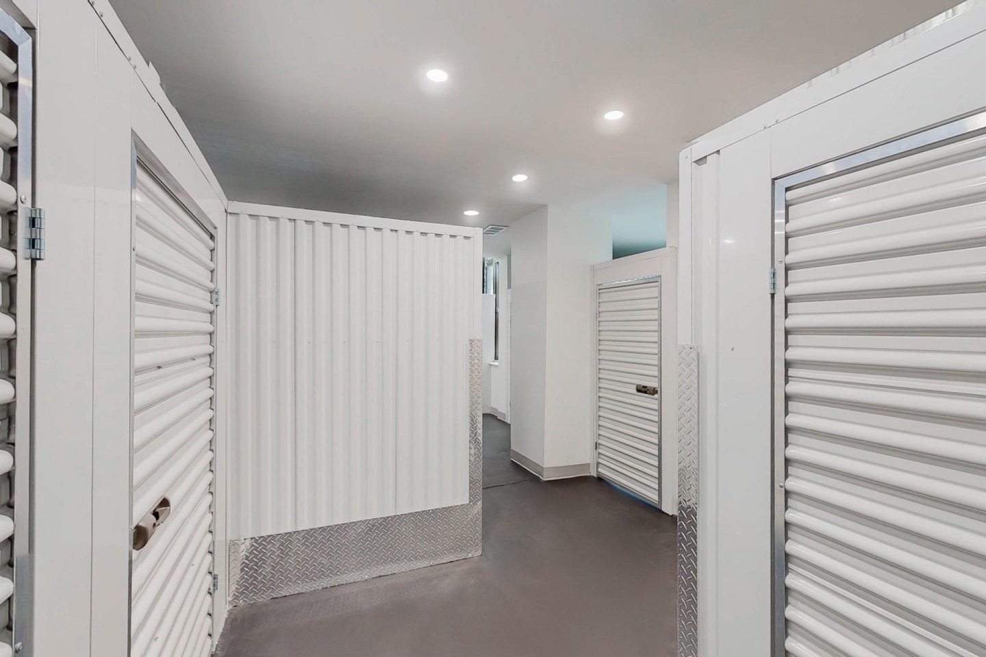 Takoma Towers Image 23