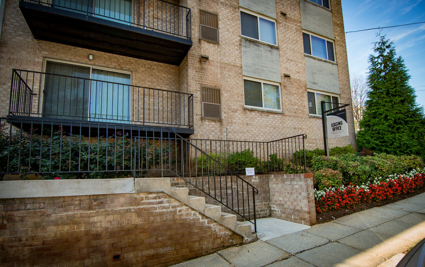 Clermont Apartments Image 12