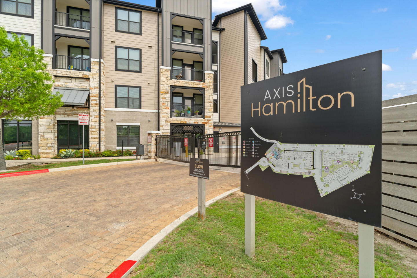 Axis Hamilton Image 139