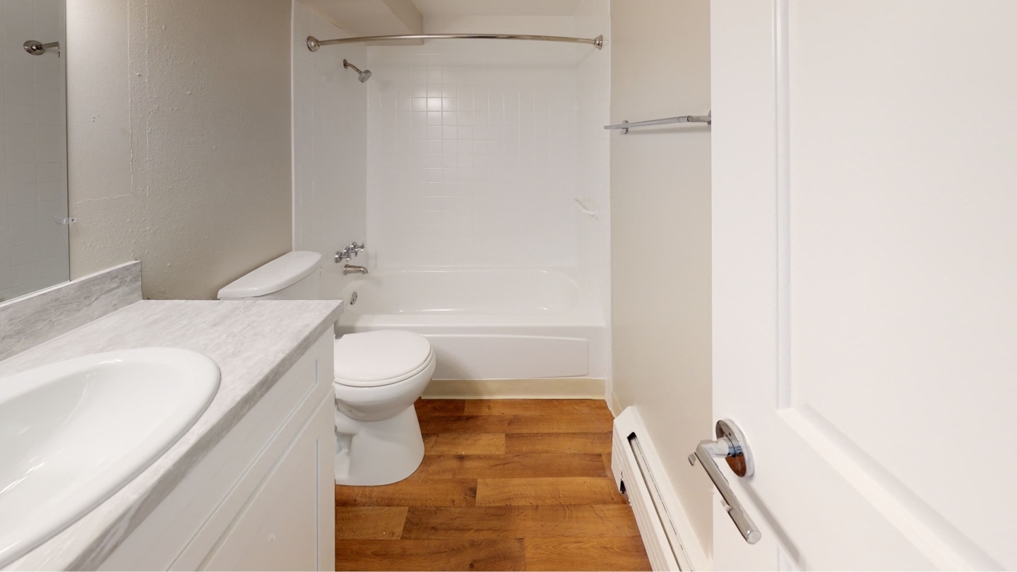 4600 E Kentucky Image 7