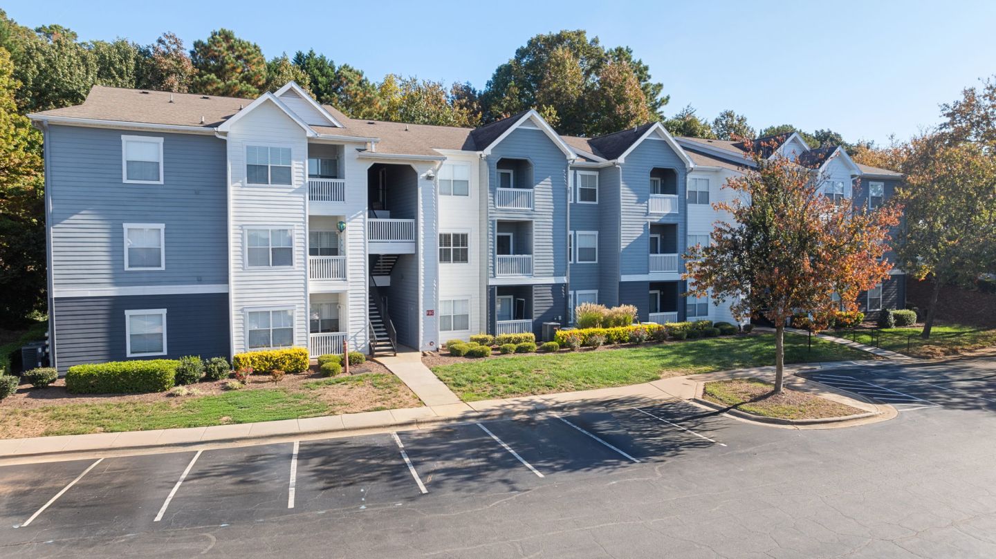 The Pointe at Crabtree Image 13