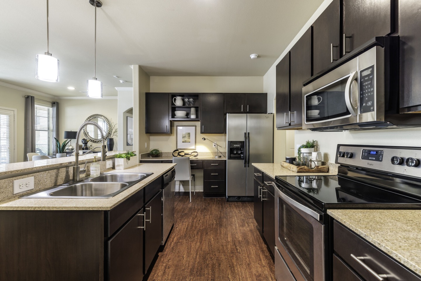 Ladera Apartment Homes Image 4