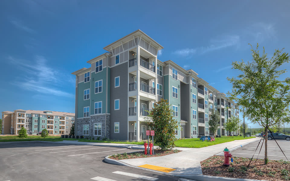 San Mateo Crossing Image 1