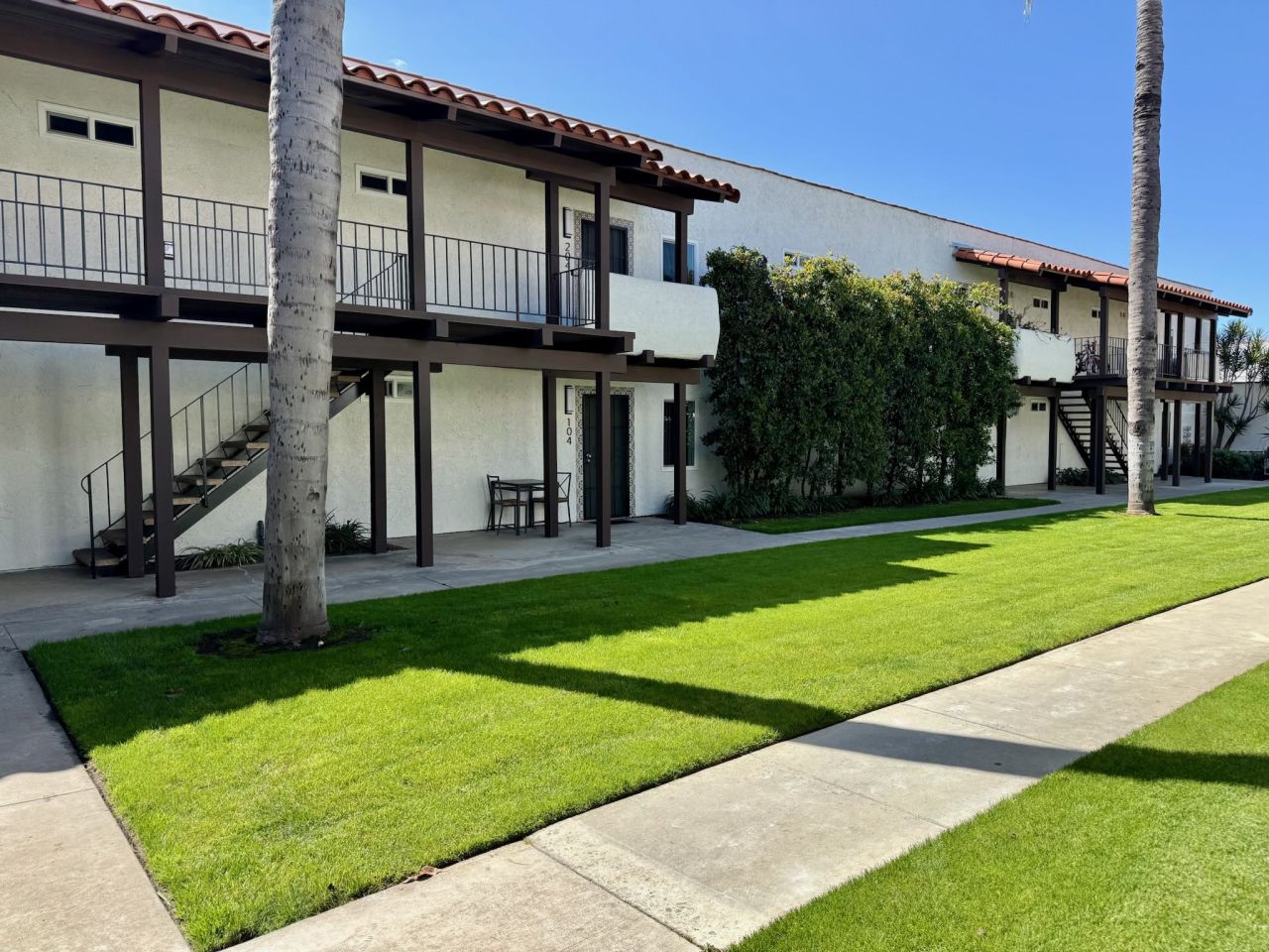 Spring Tree Apartments Image 10
