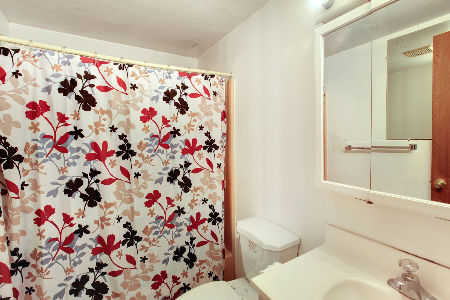 Grecian Terrace Apartments Image 10
