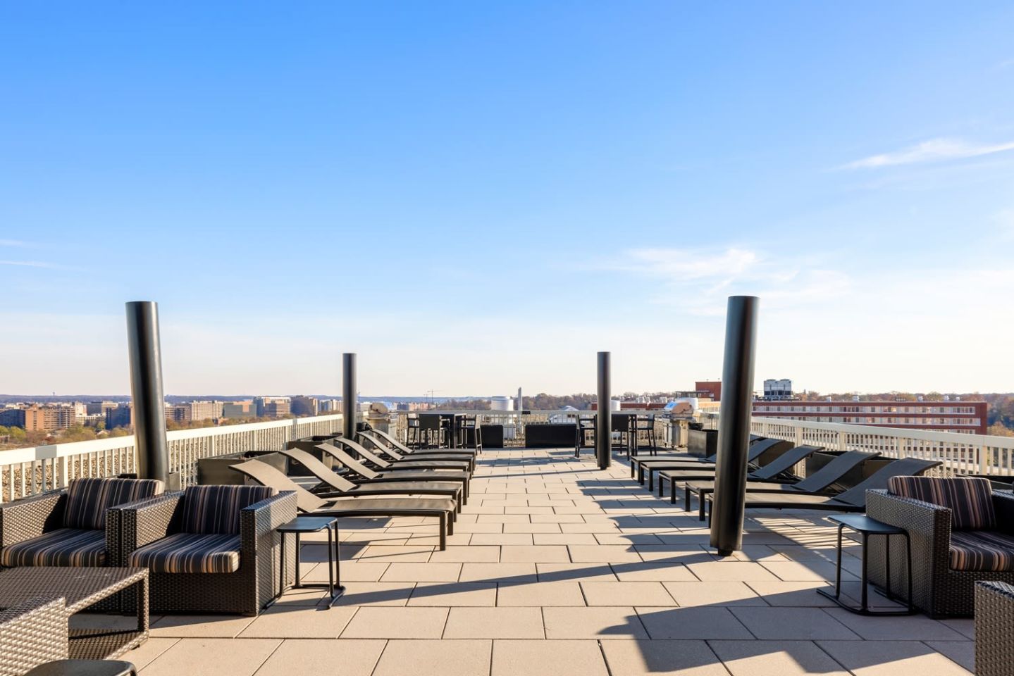 RiverHouse Image 50