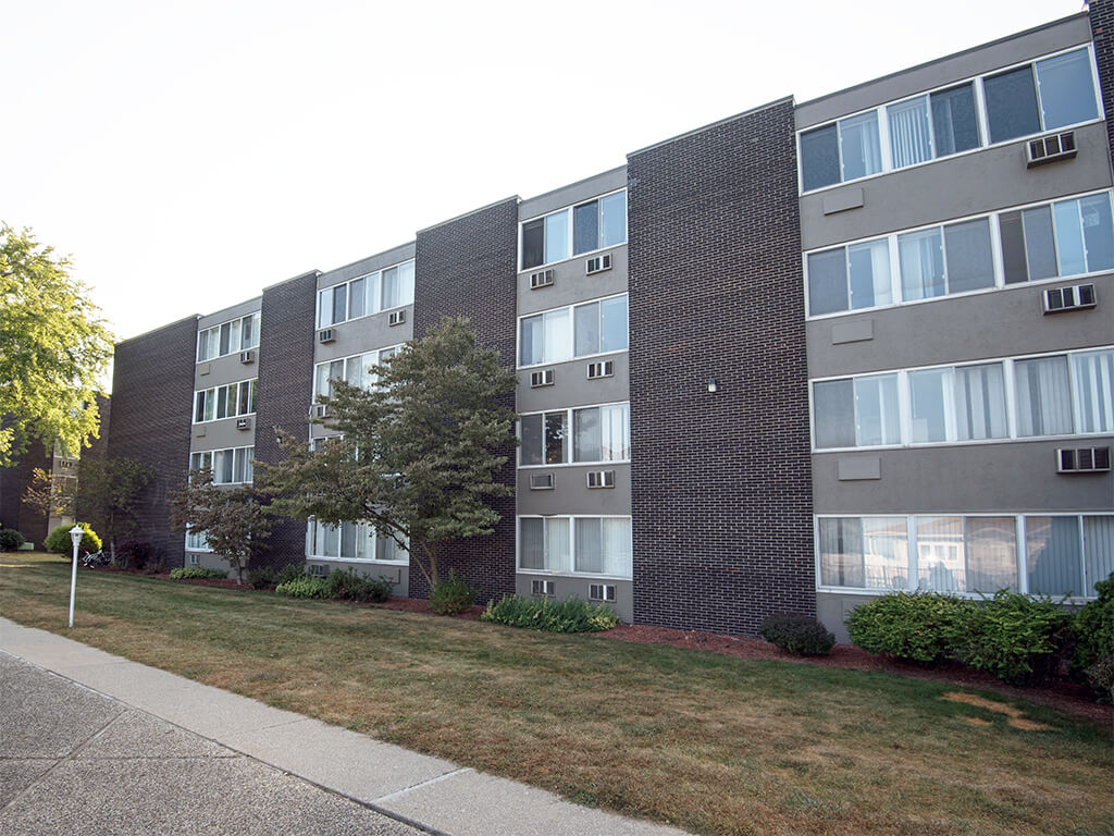Westview Apartments Image 15