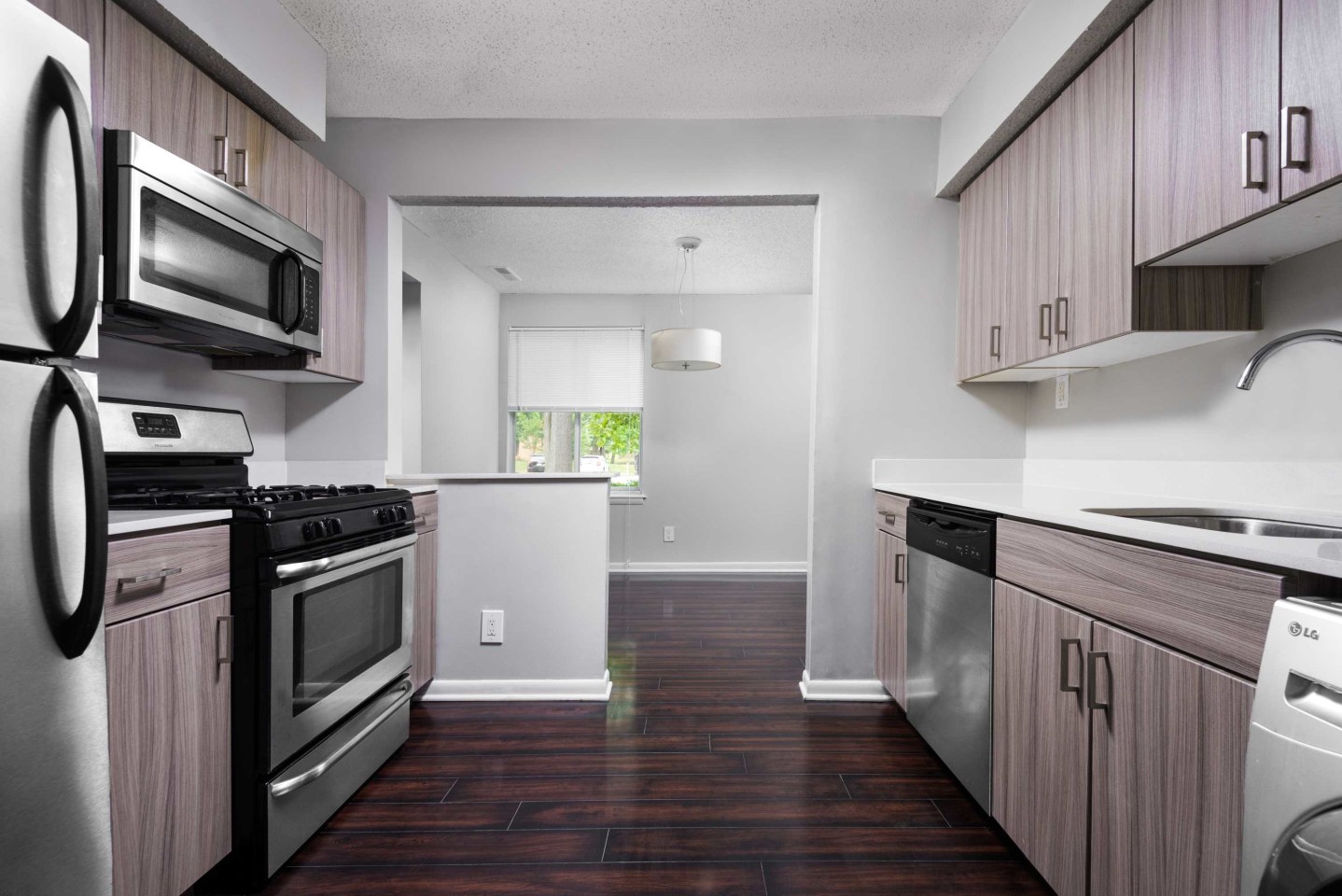The Vista Apartments Image 3