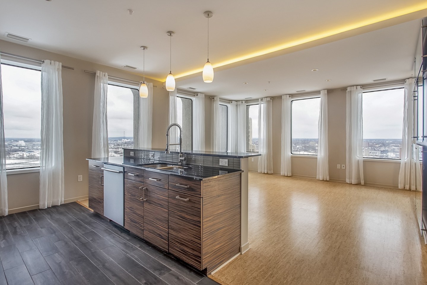 Iconic Living at The 9 Image 8