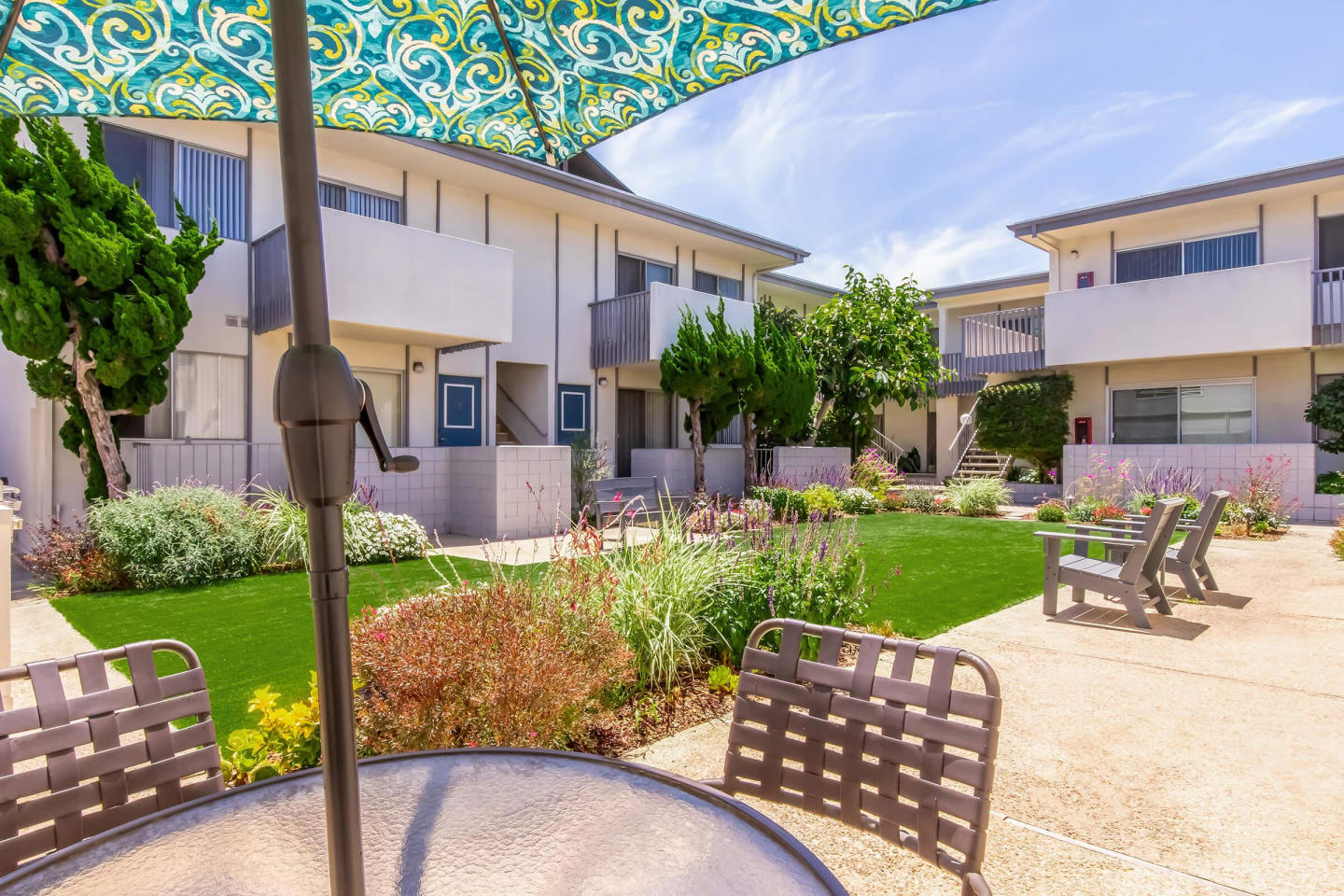 Ocean West Apartments Image 2