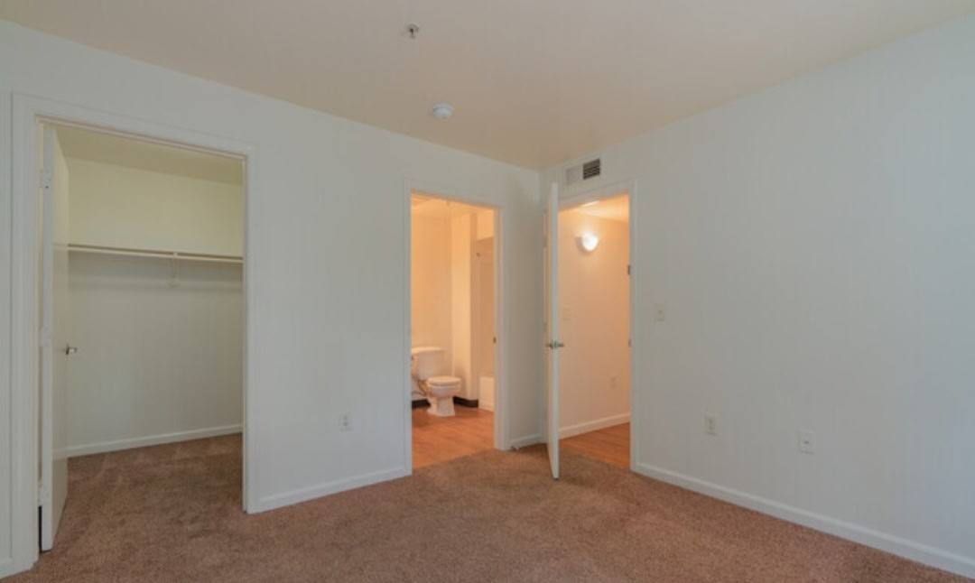 Vineyard Family Apartments Image 12