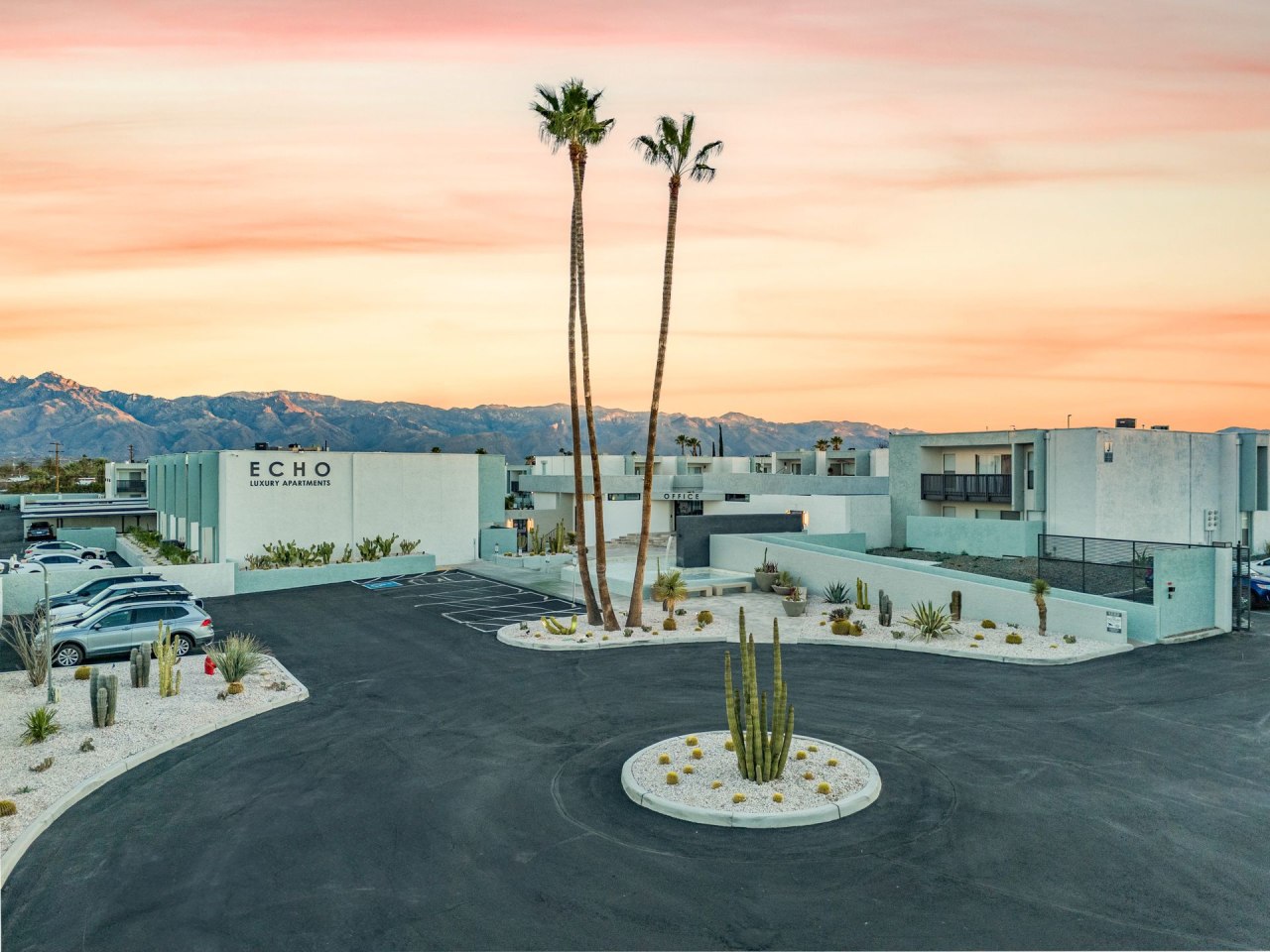Echo Luxury Apartments Image 5
