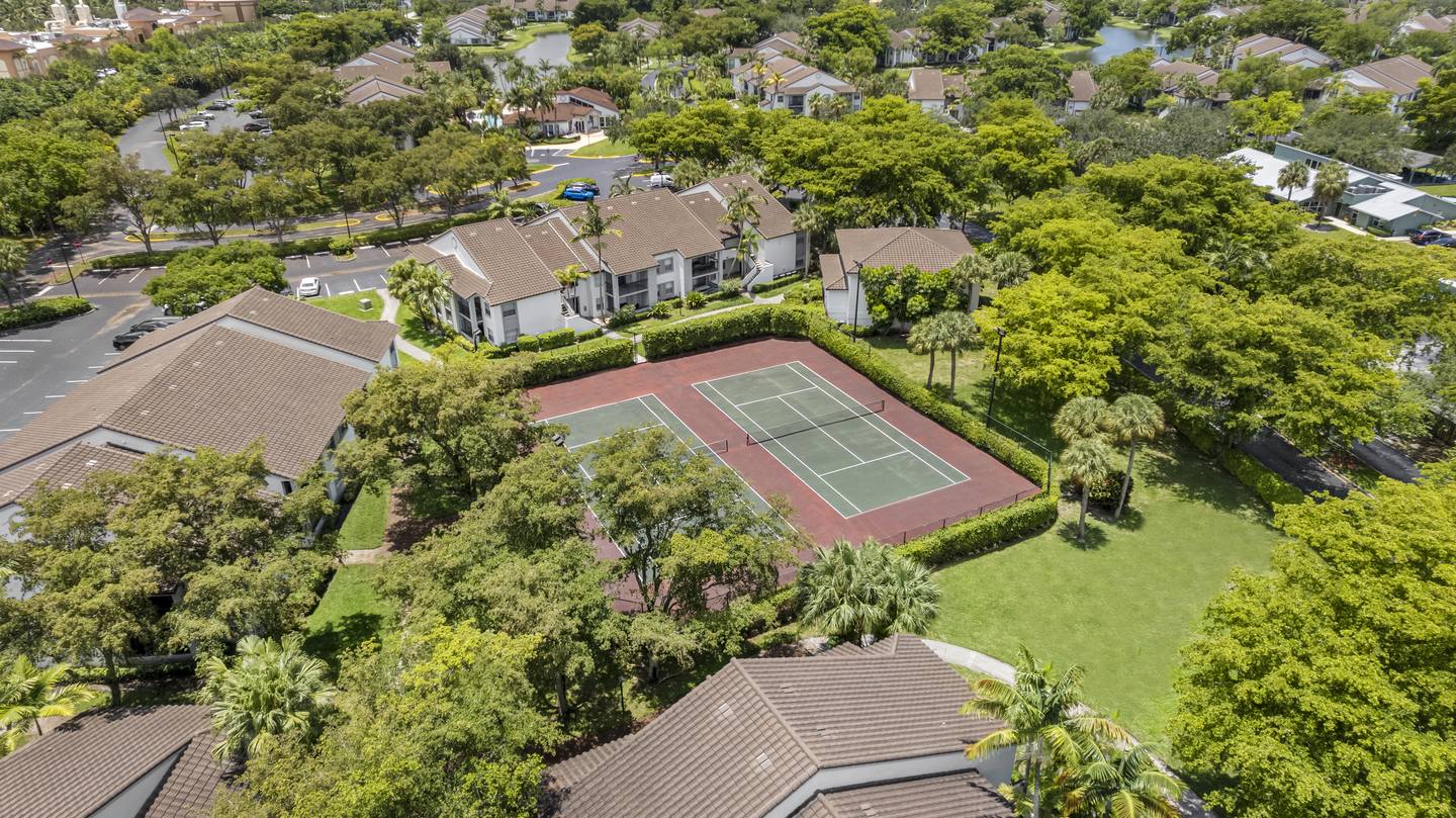 Centro at Davie Apartments Image 13
