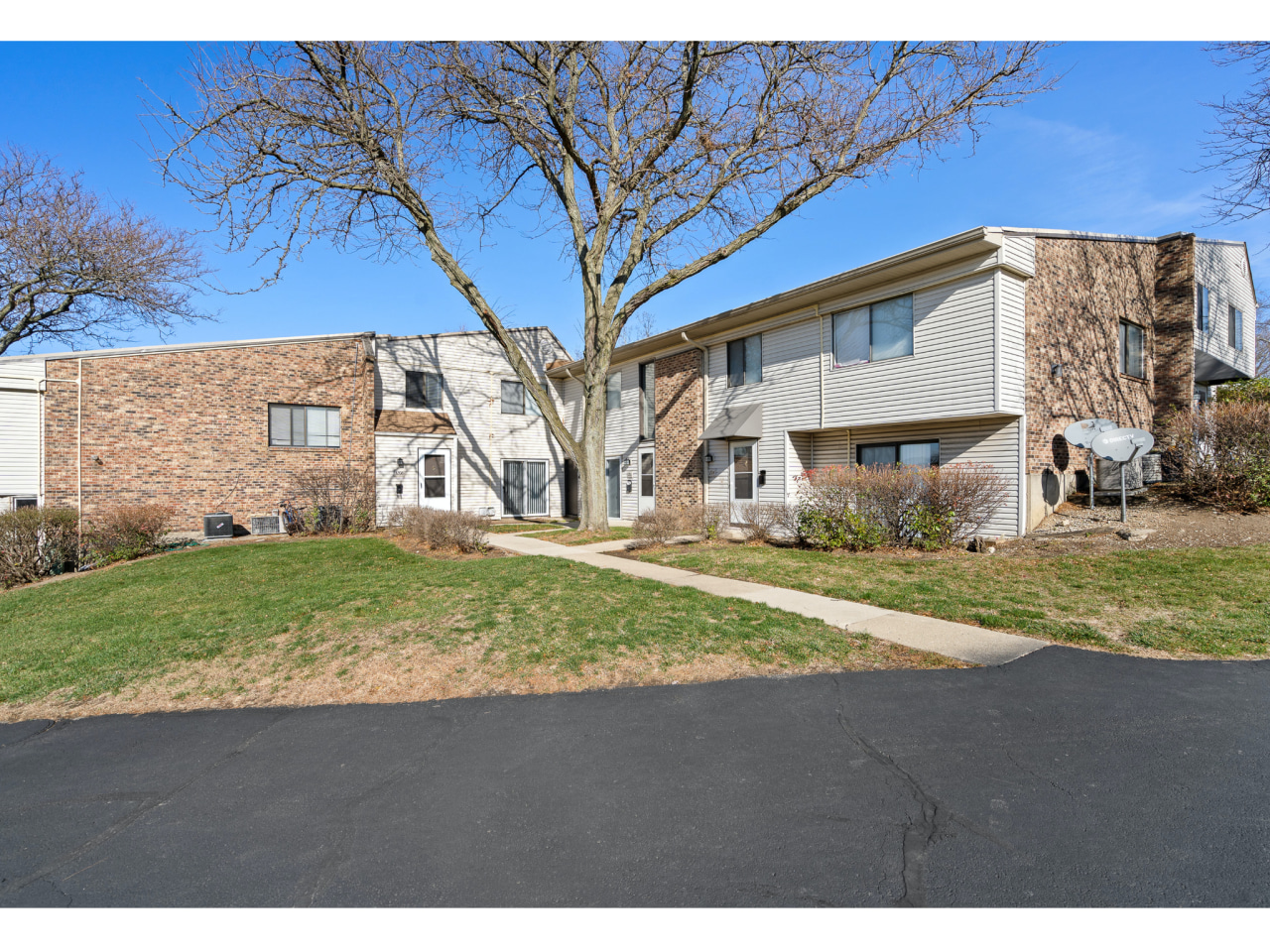 The Townhomes at Highcrest Image 15