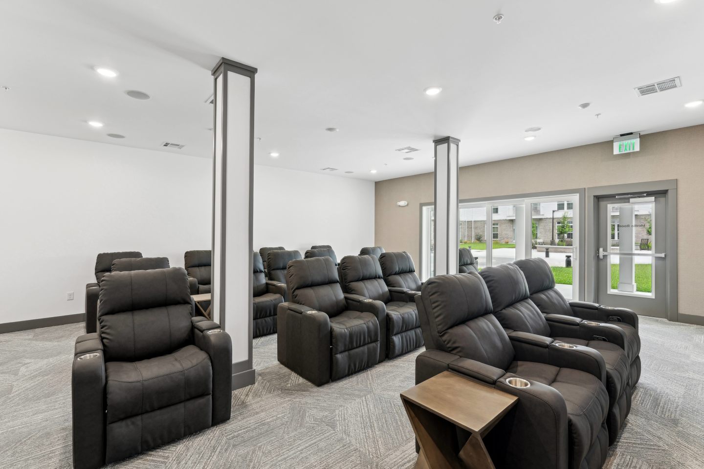 The Leo - 55+ Active Adult Apartment Homes Image 53