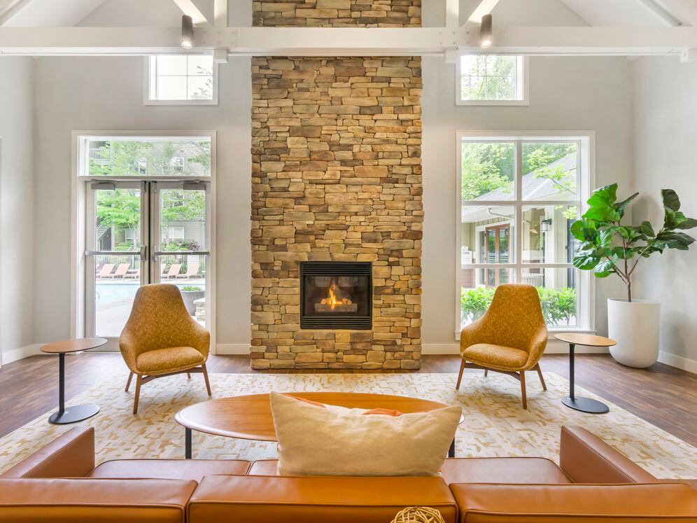 Avalon at Bear Creek Image 19