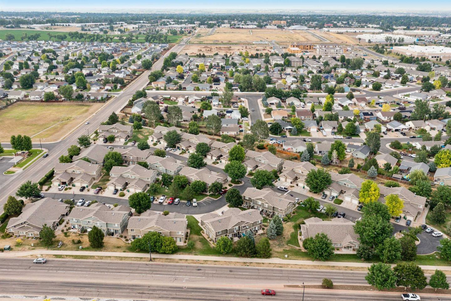 Arbor Garden Townhomes Image 28