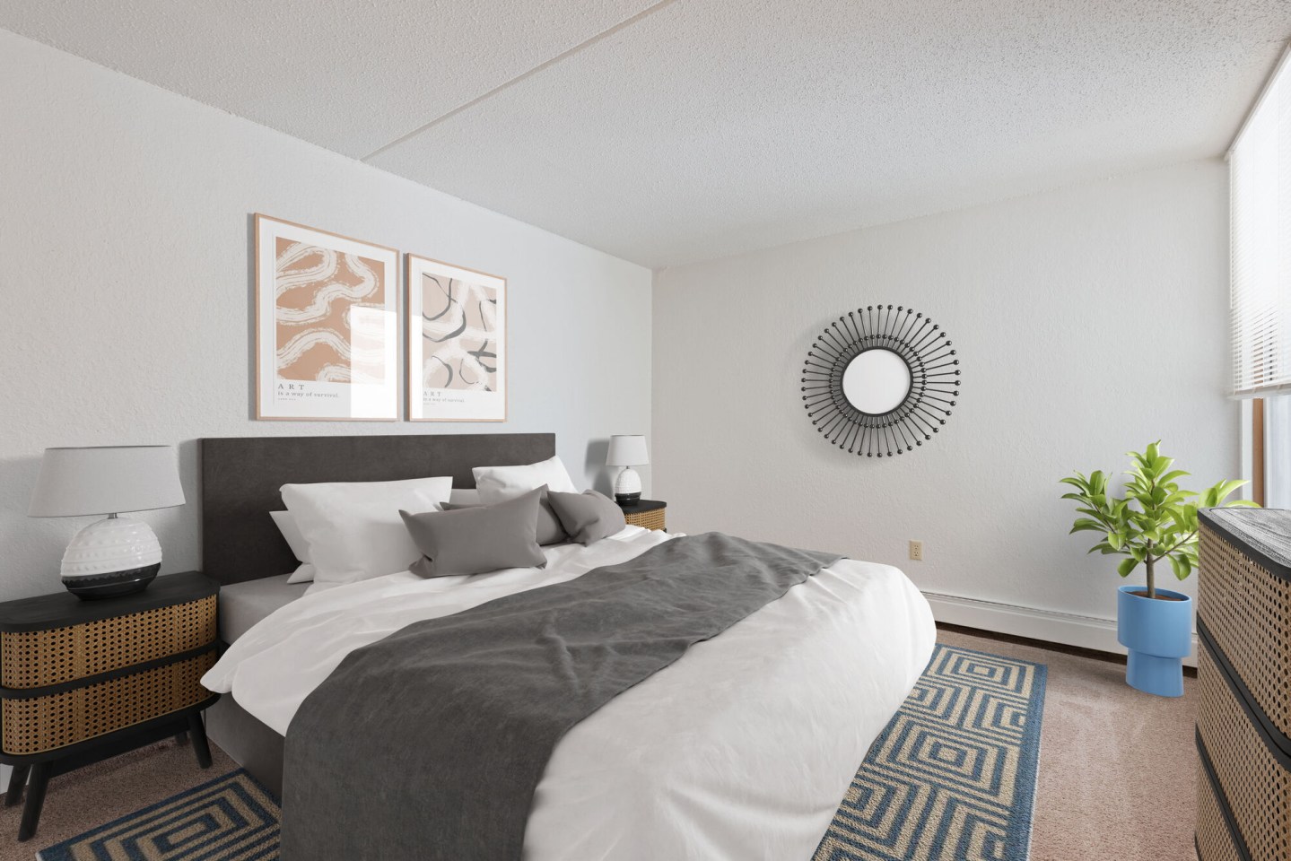 Park Plaza Apartments Image 6