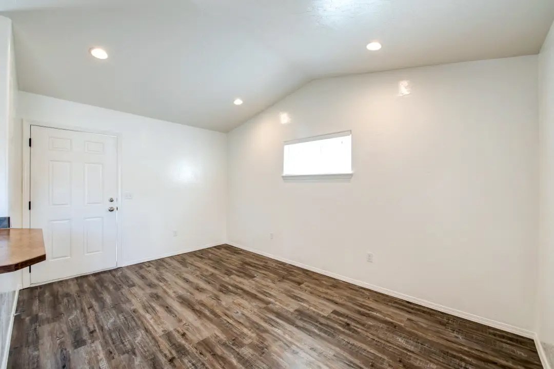 North Pine Apartments Image 10