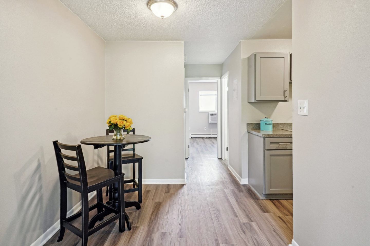 Westview Apartments Image 4
