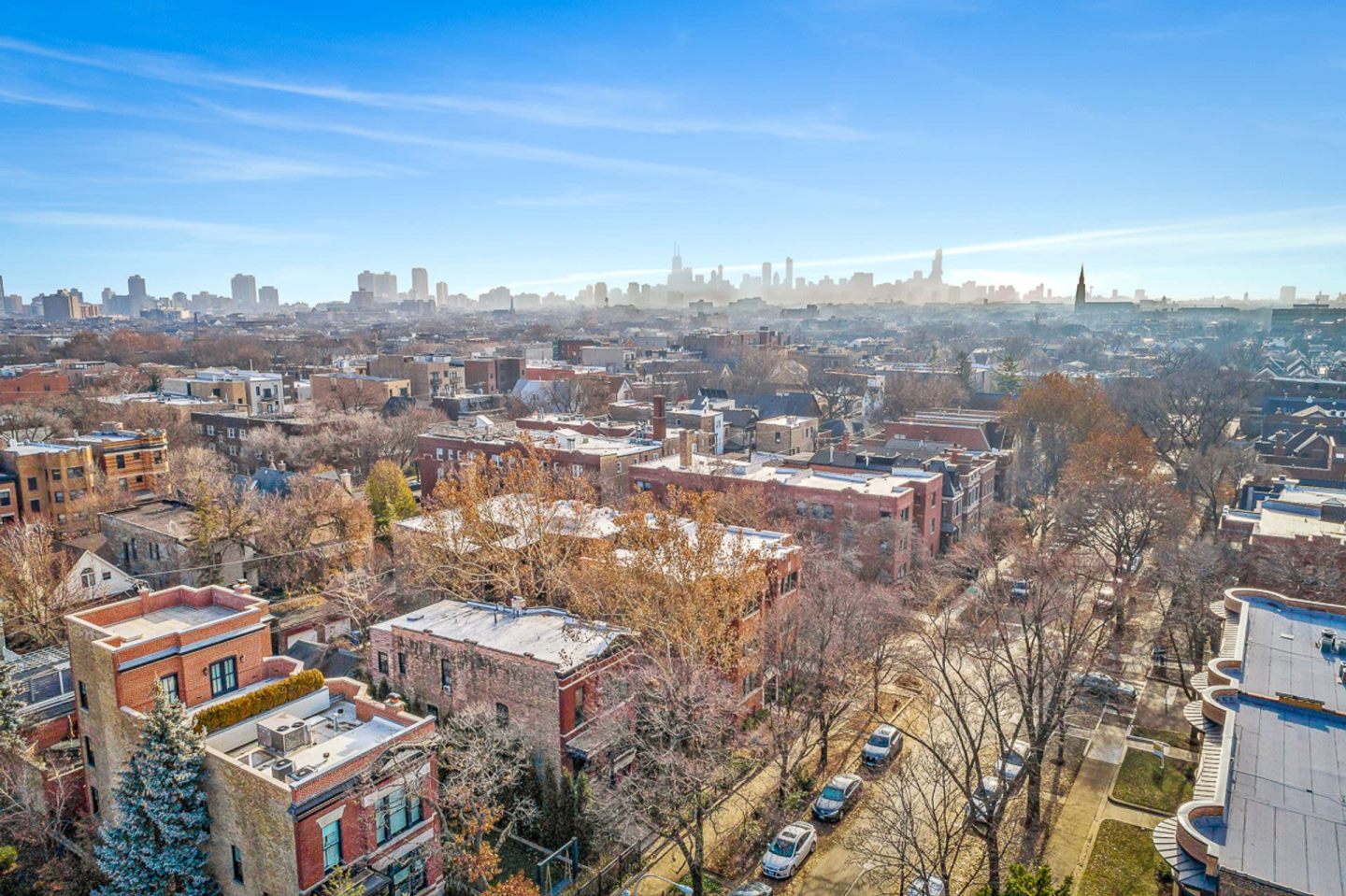 3501 North Greenview Apt. Image 3