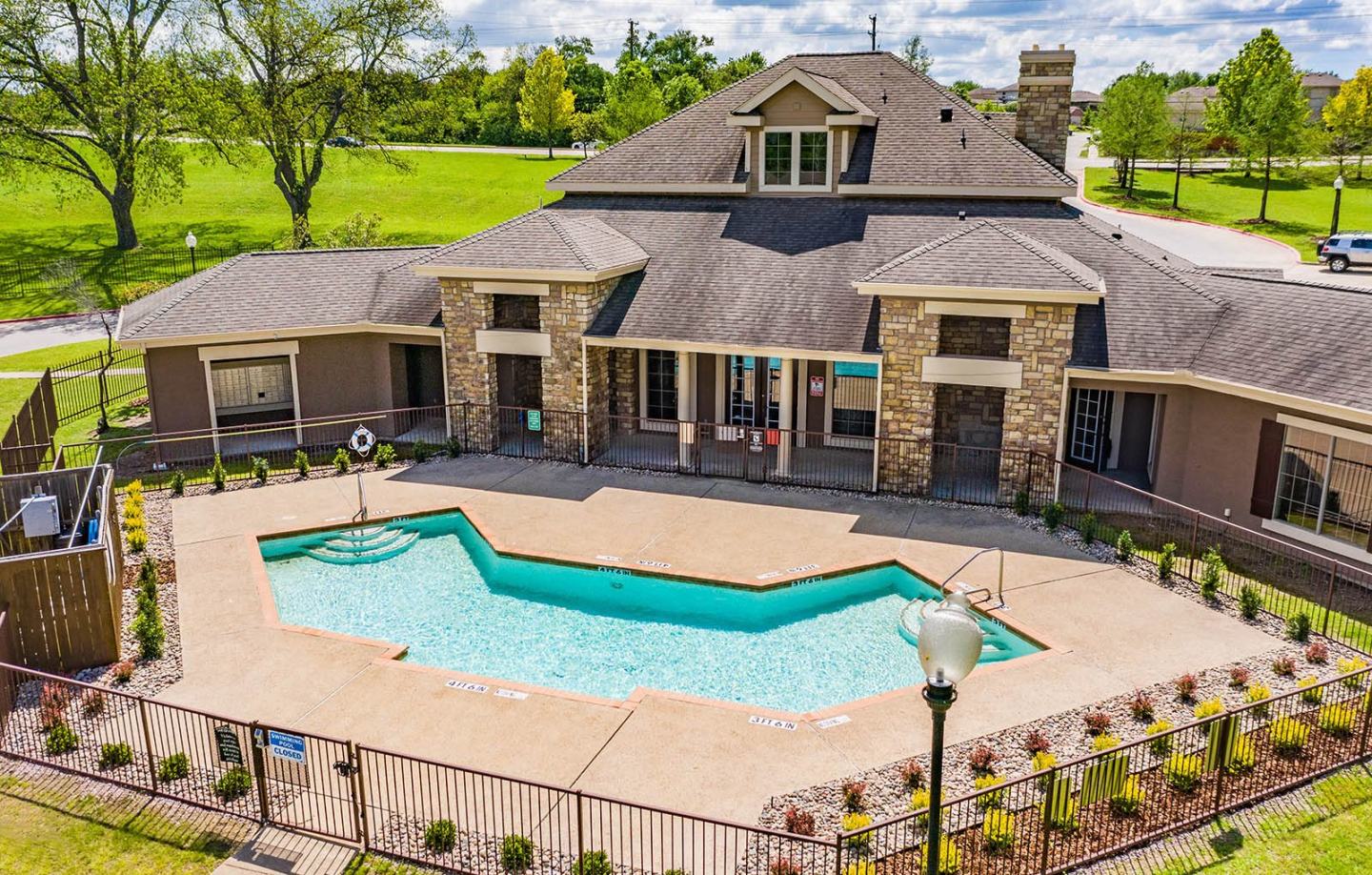 Highland Hills Image 5