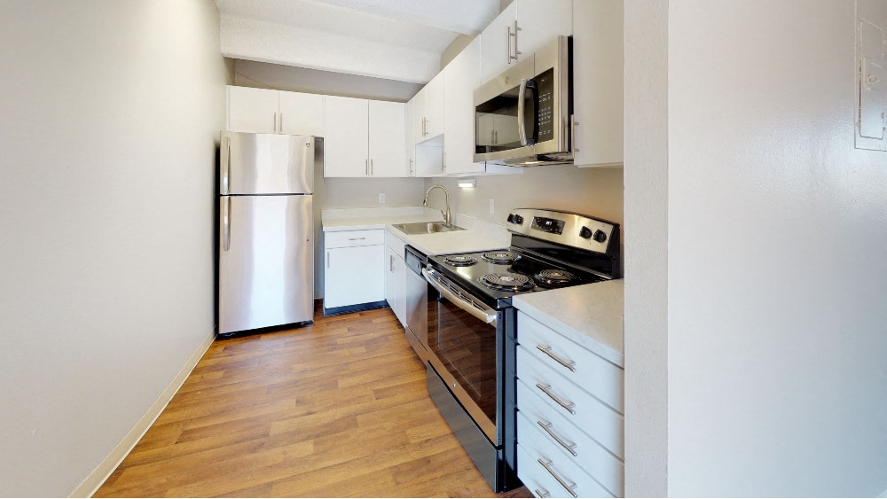 878 S Dexter Image 28
