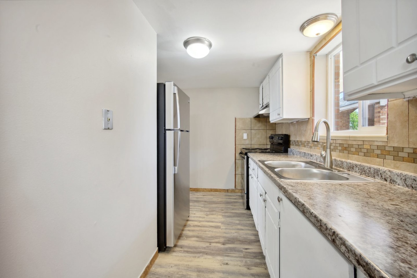 Quari Street Apartments Image 17