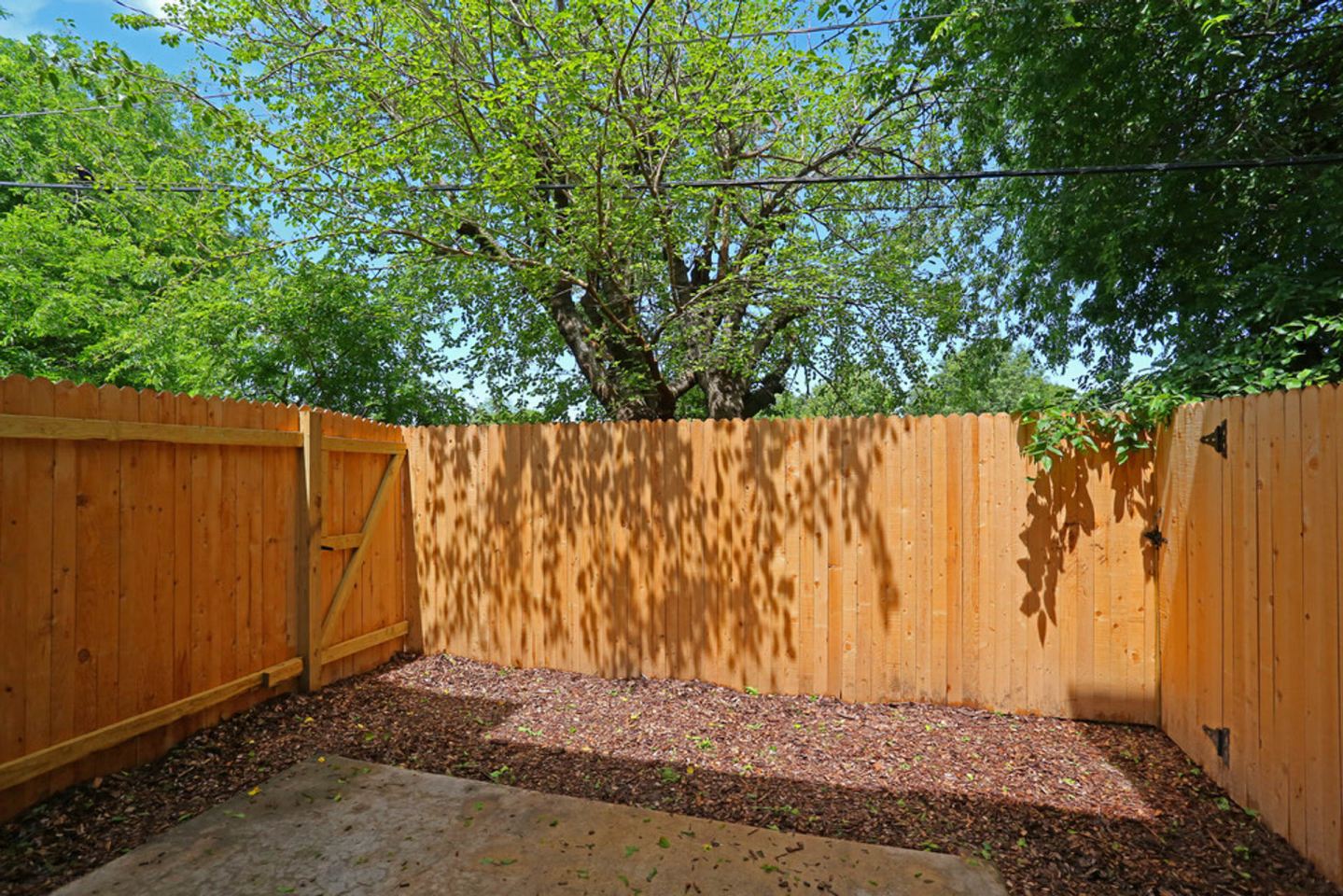 Oaks at Medical Center Image 33