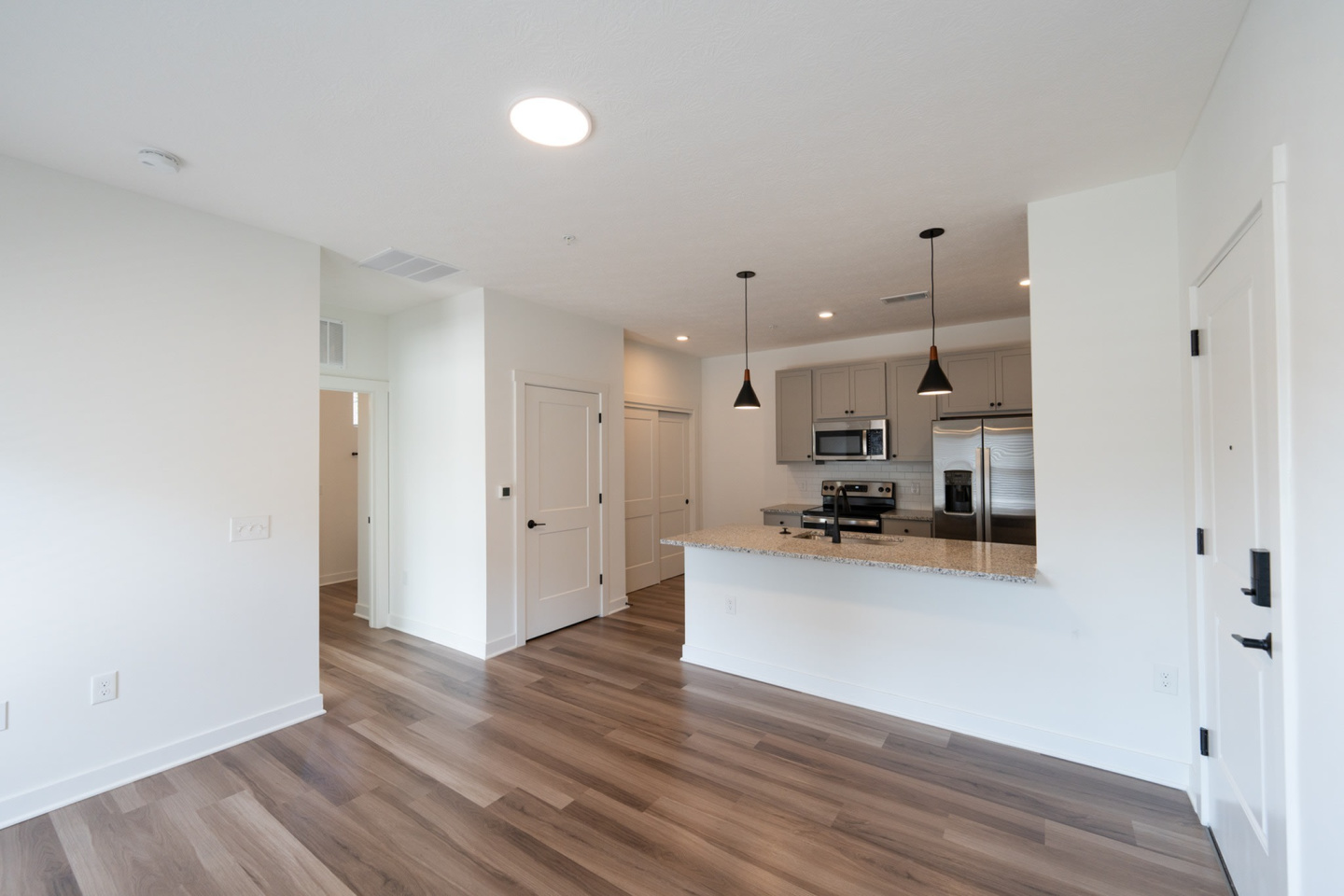 1460 Grant Image 1