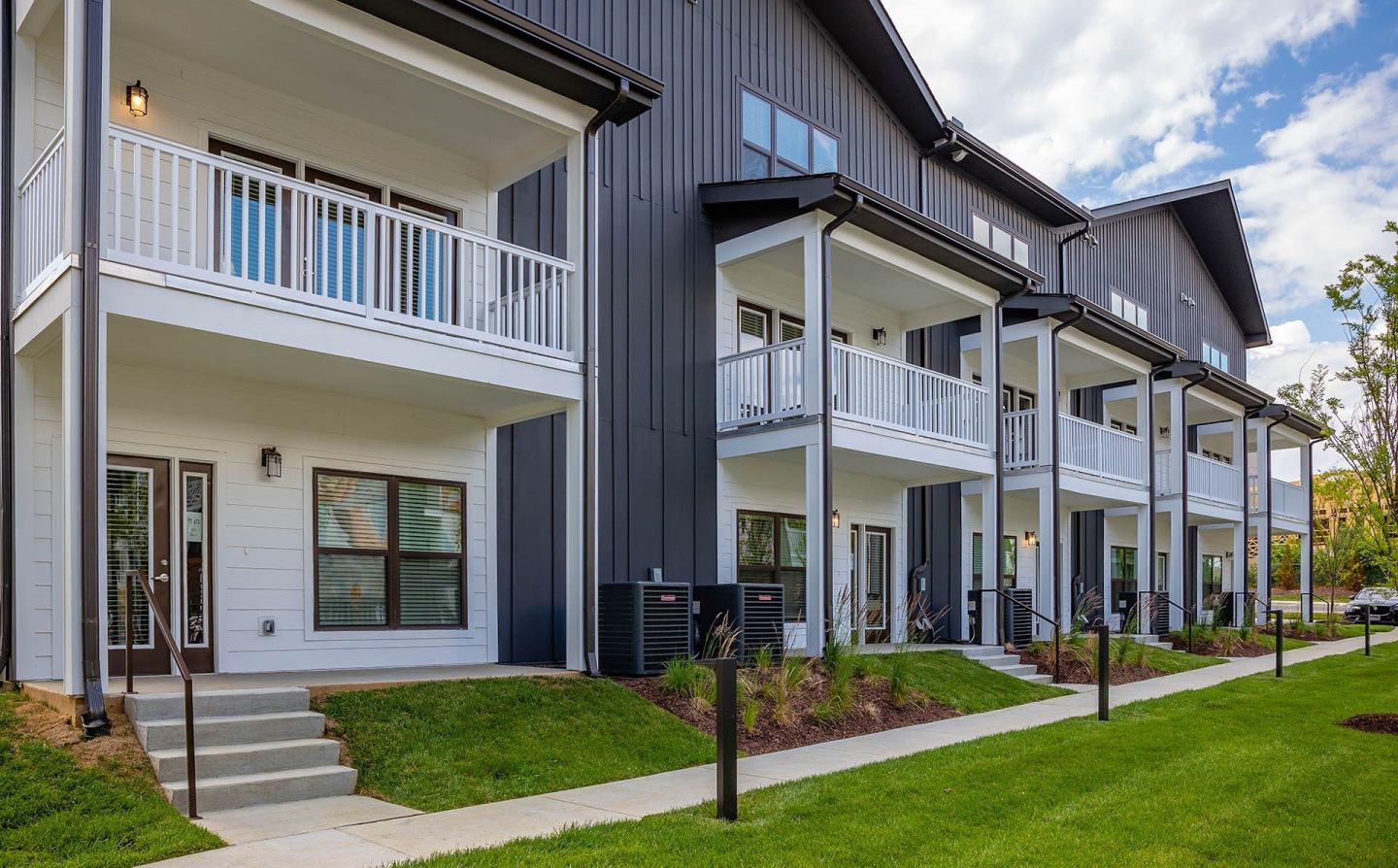 The Flats at Laurel & Pine Image 35