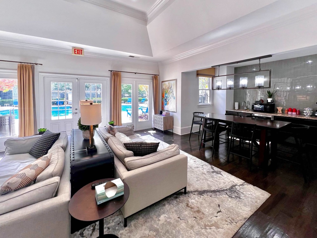 Charlestowne Apartments Image 8