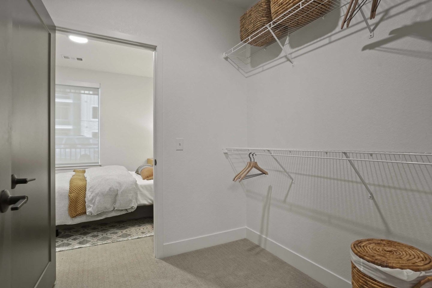 Alana Apartments Image 12