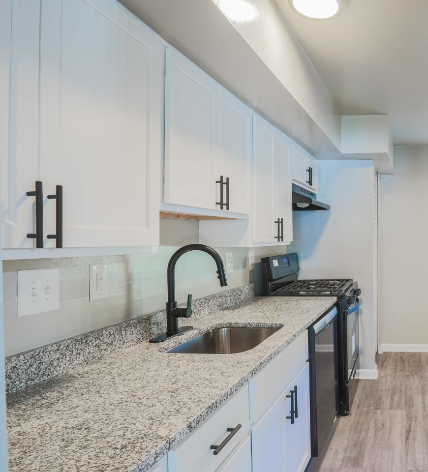 209 at Pickwick Apartments Image 15