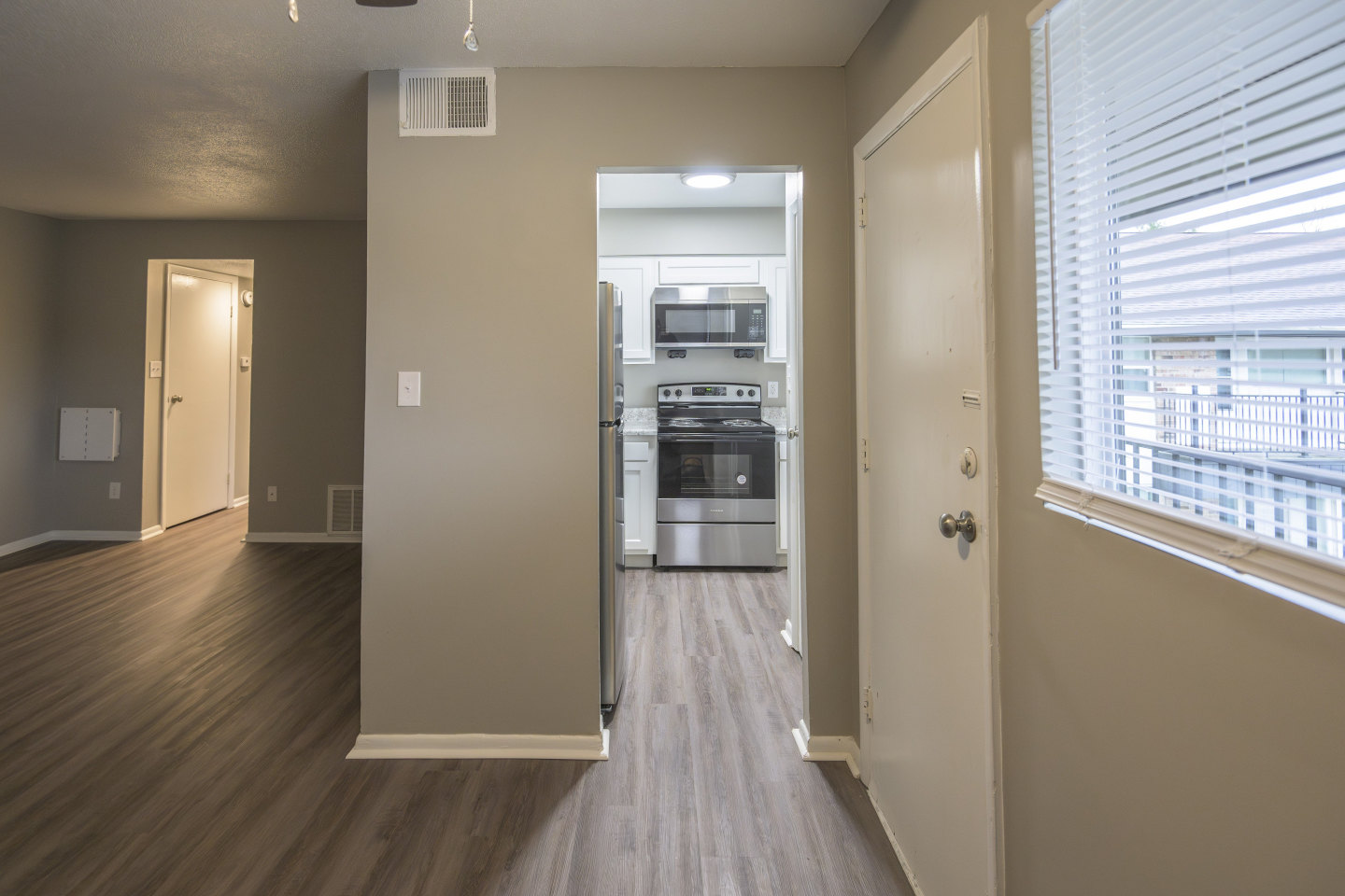 Freeman Apartments Image 6