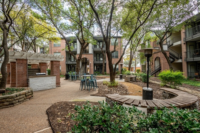 Arrive on University Image 31